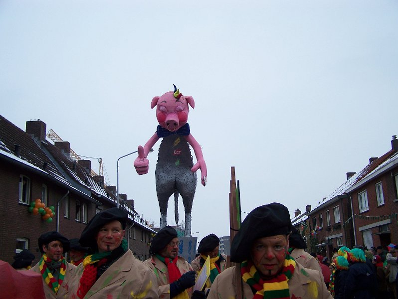 100_9878.JPG - (C) Paul Holla�