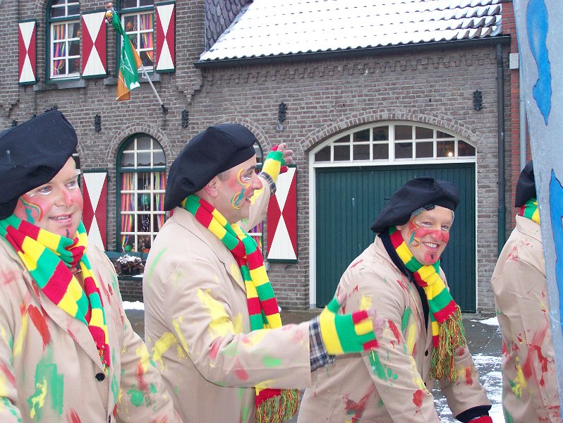 100_9910.JPG - (C) Paul Holla�